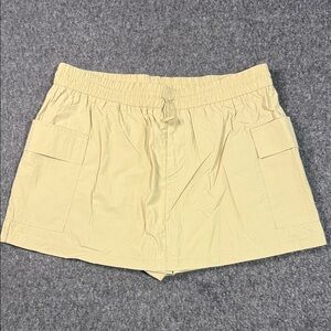 Grayson Threads Women's Tan Cargo Skort